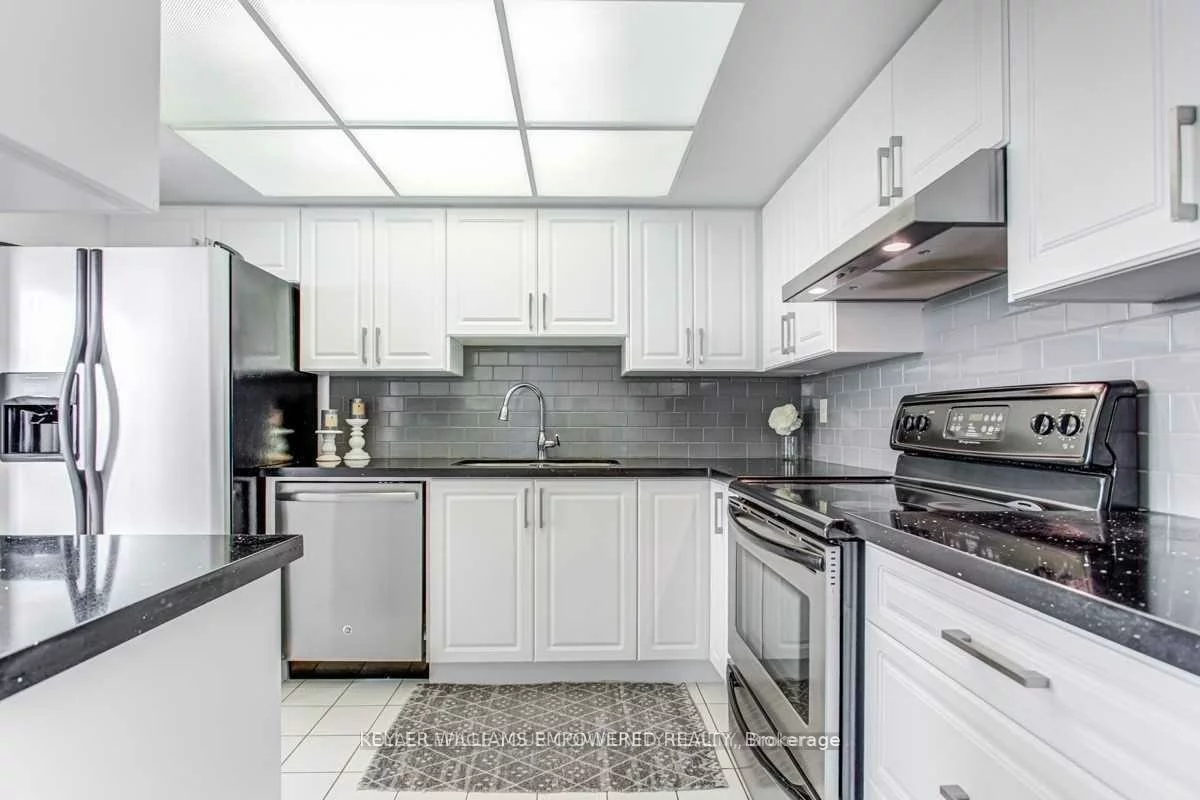 20, Harding, North Richvale, Richmond Hill