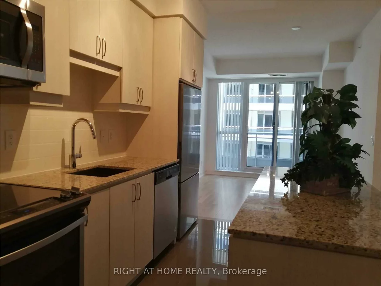 9191, Yonge, Langstaff, Richmond Hill