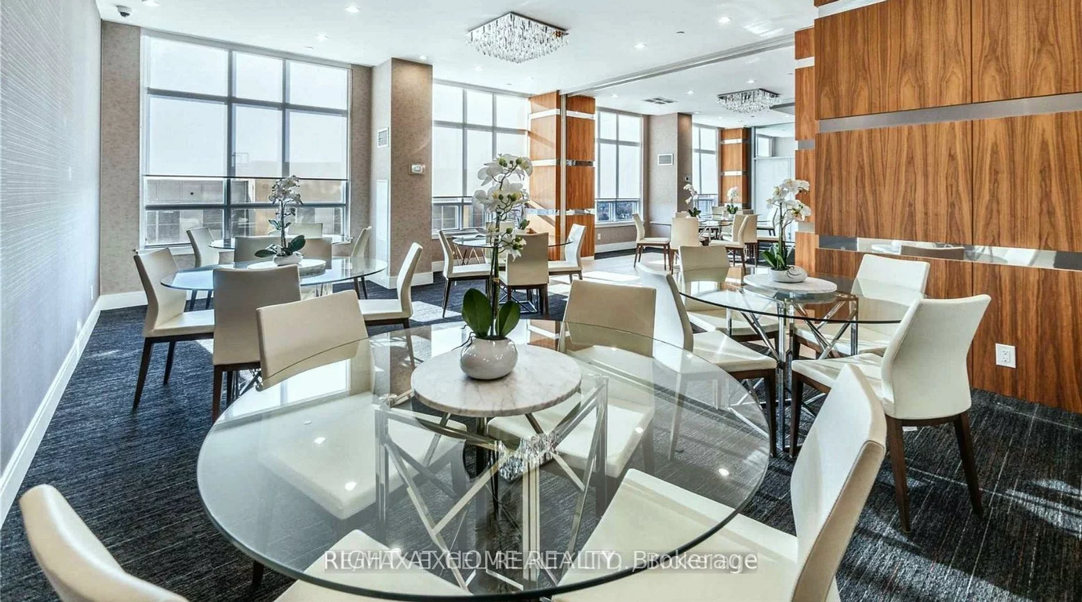 9191, Yonge, Langstaff, Richmond Hill