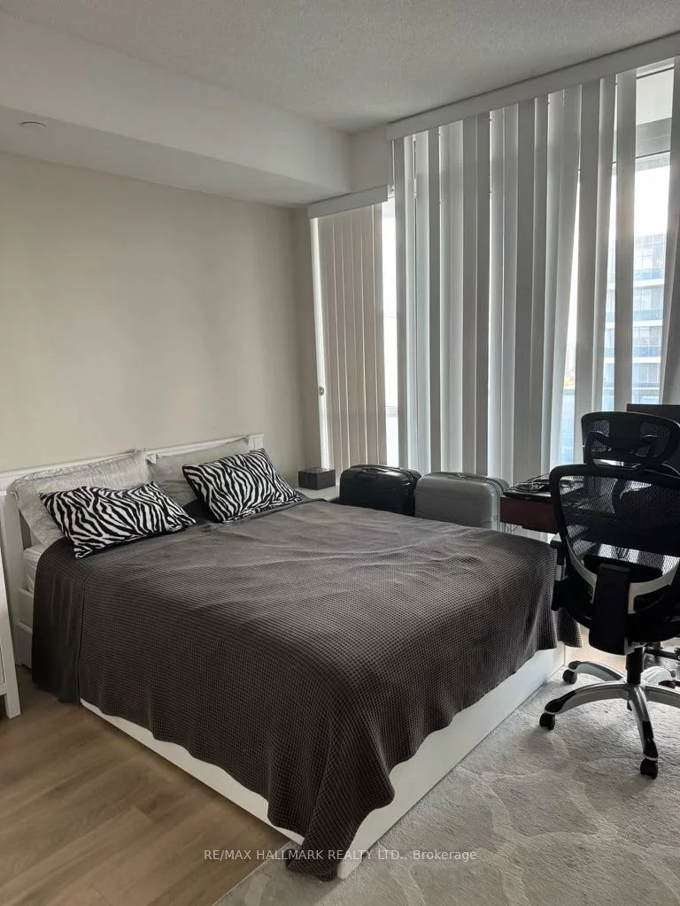 9471, Yonge, Observatory, Richmond Hill