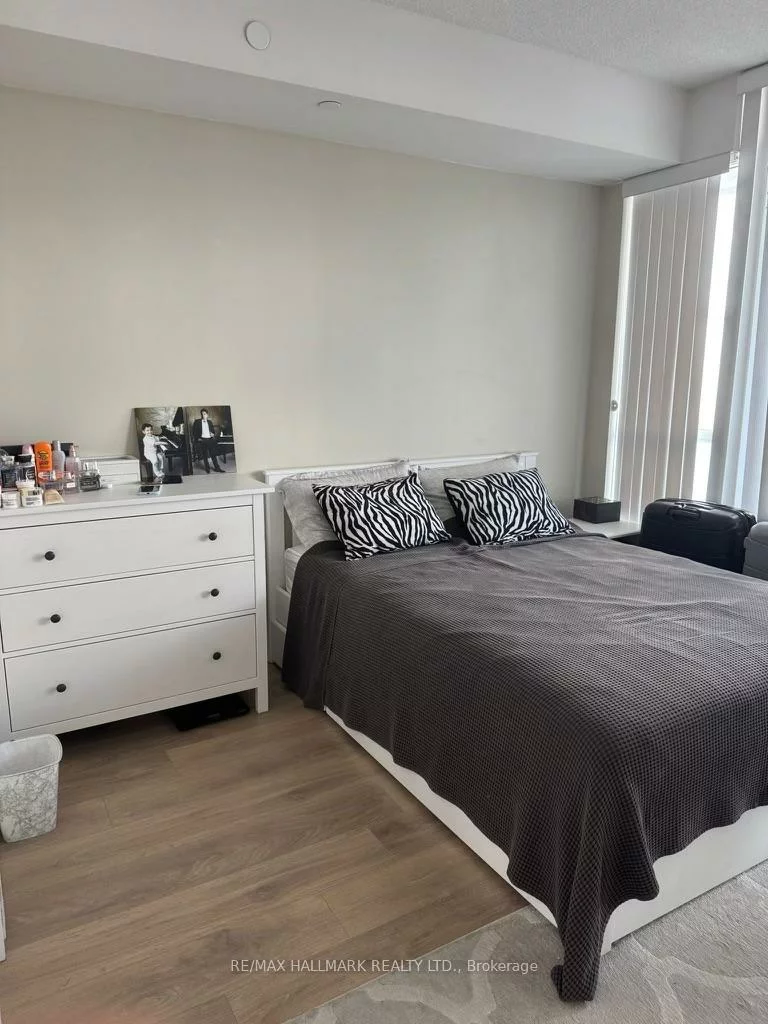 9471, Yonge, Observatory, Richmond Hill