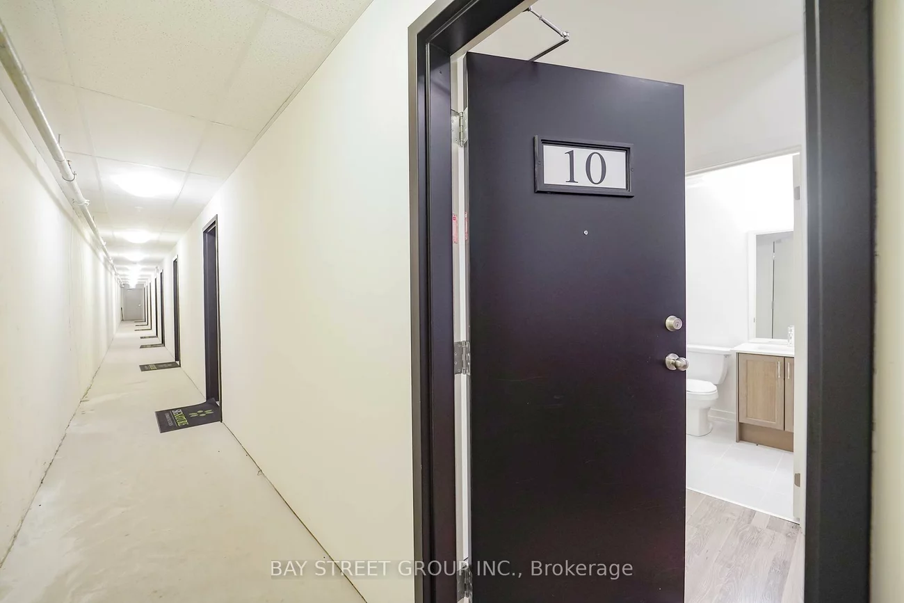 370, Red Maple, Langstaff, Richmond Hill