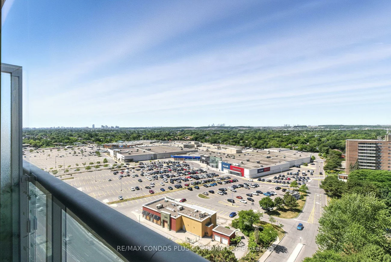9471, Yonge, Observatory, Richmond Hill