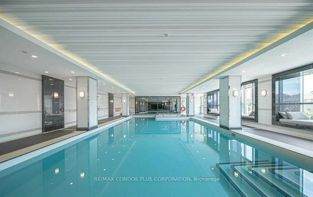 9471, Yonge, Observatory, Richmond Hill