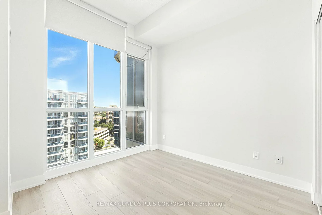 9471, Yonge, Observatory, Richmond Hill