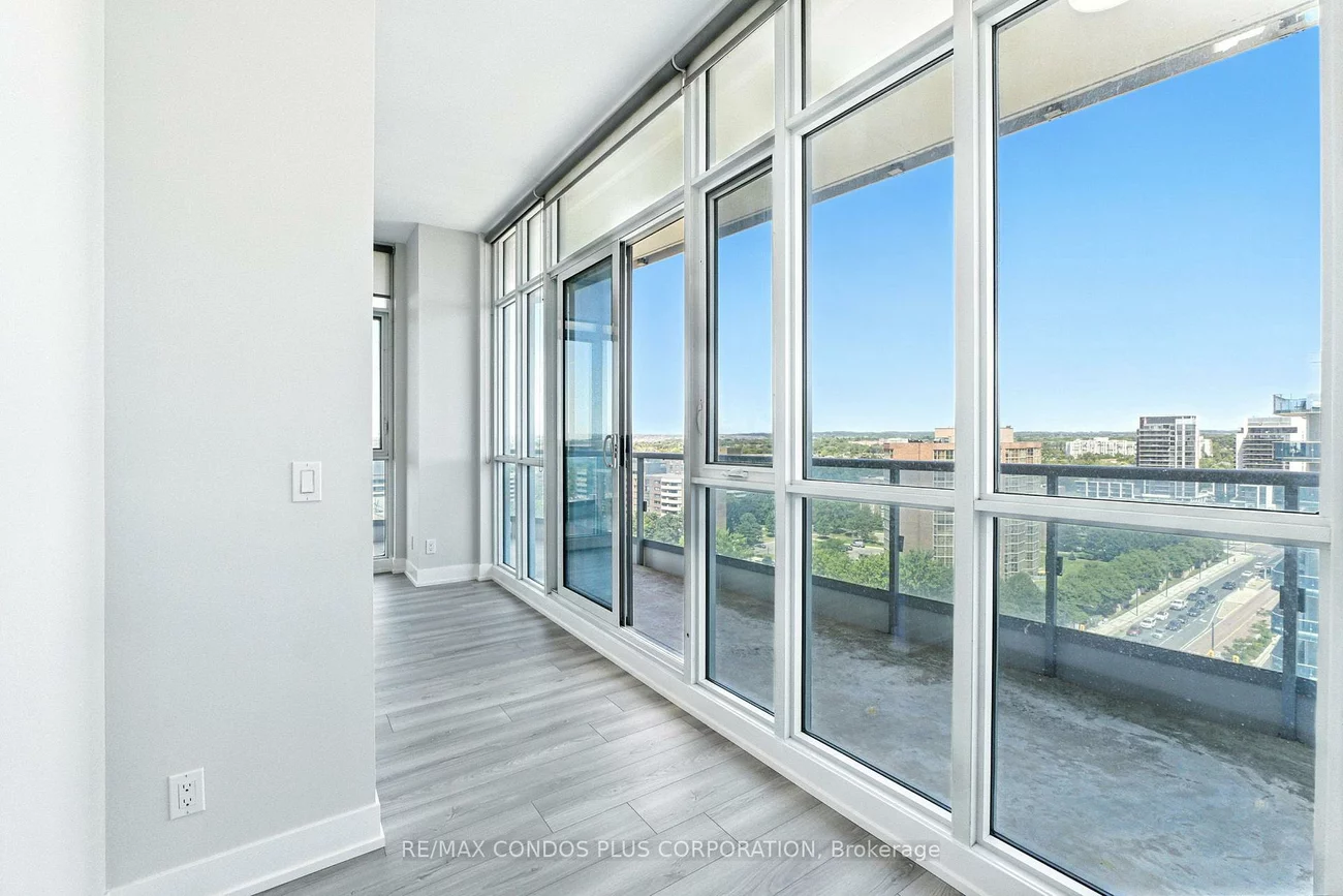 9471, Yonge, Observatory, Richmond Hill