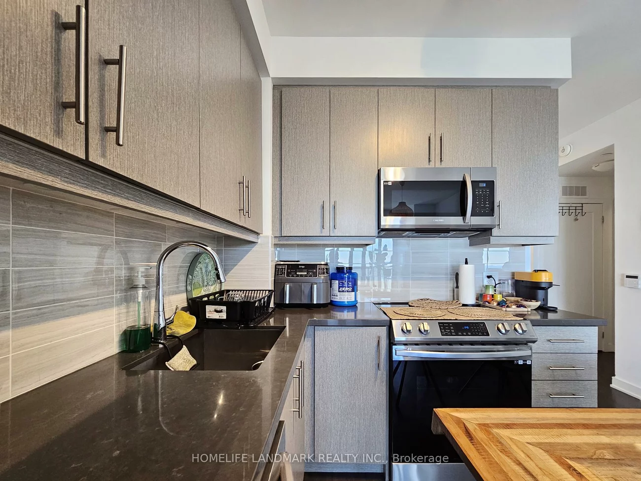 105, Onedia, Langstaff, Richmond Hill