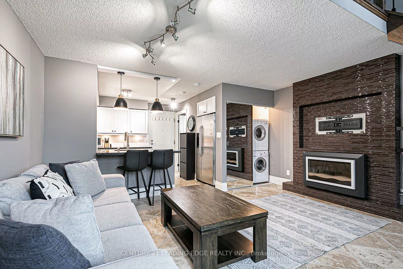 3, ELLESMERE, Langstaff, Richmond Hill