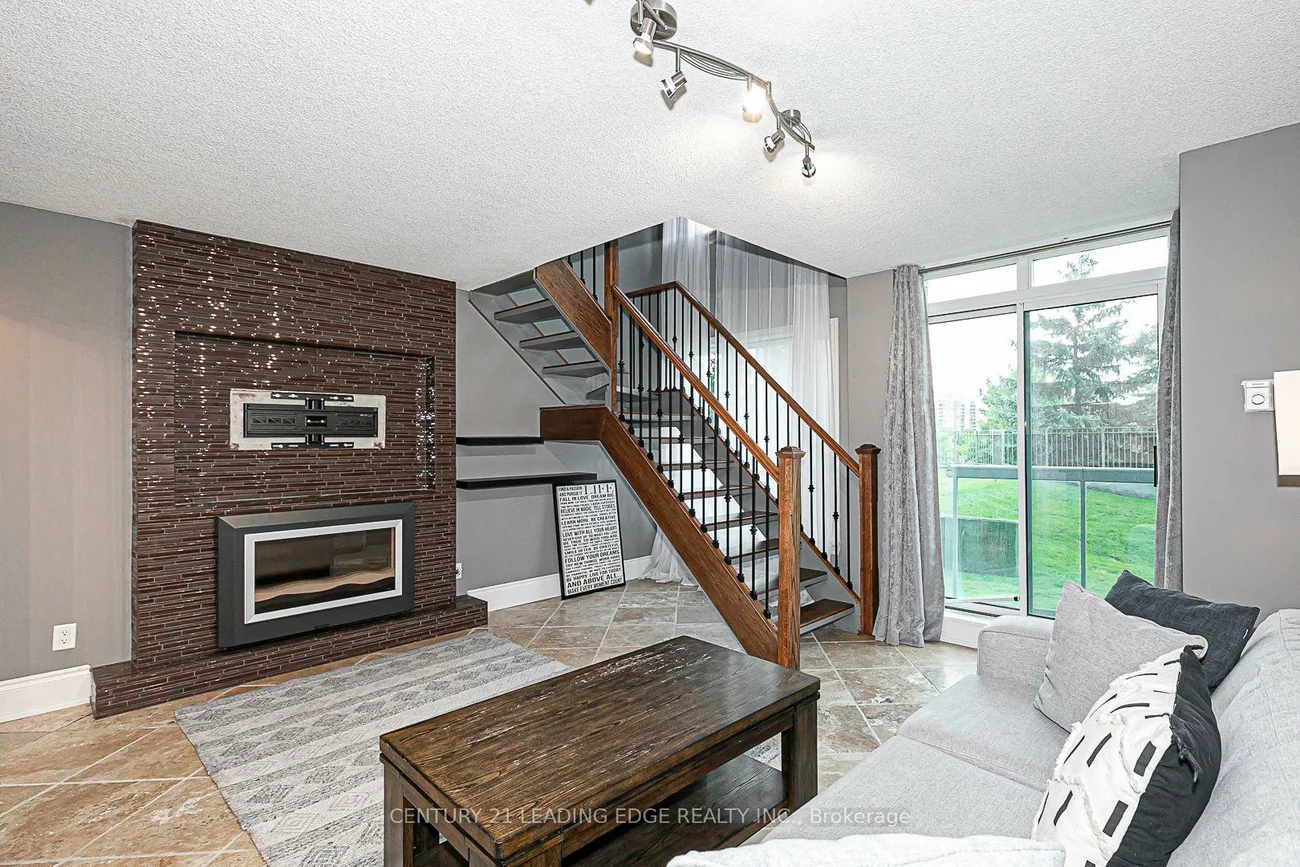 3, ELLESMERE, Langstaff, Richmond Hill