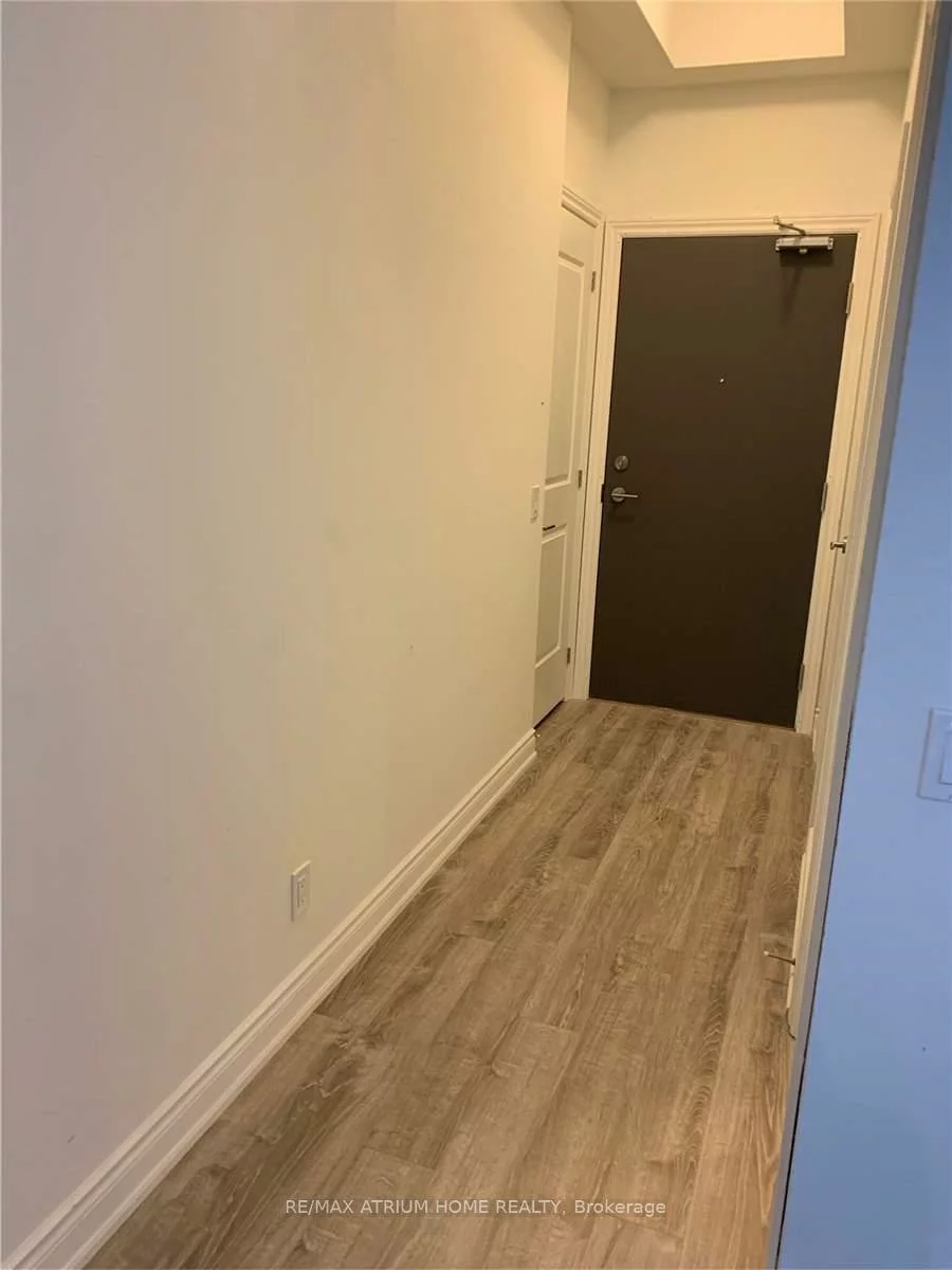 9618, Yonge, North Richvale, Richmond Hill