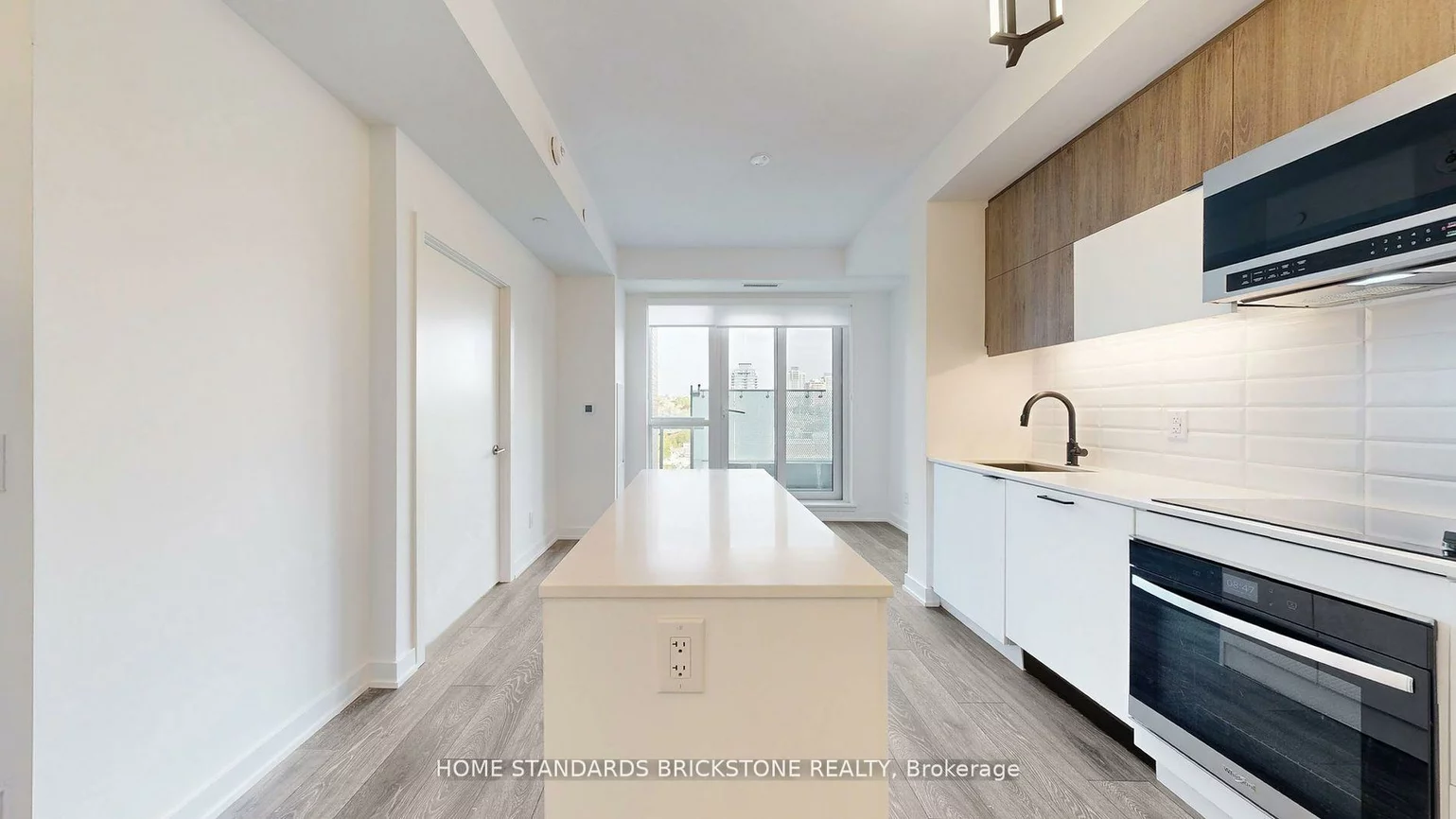8888, Yonge, South Richvale, Richmond Hill
