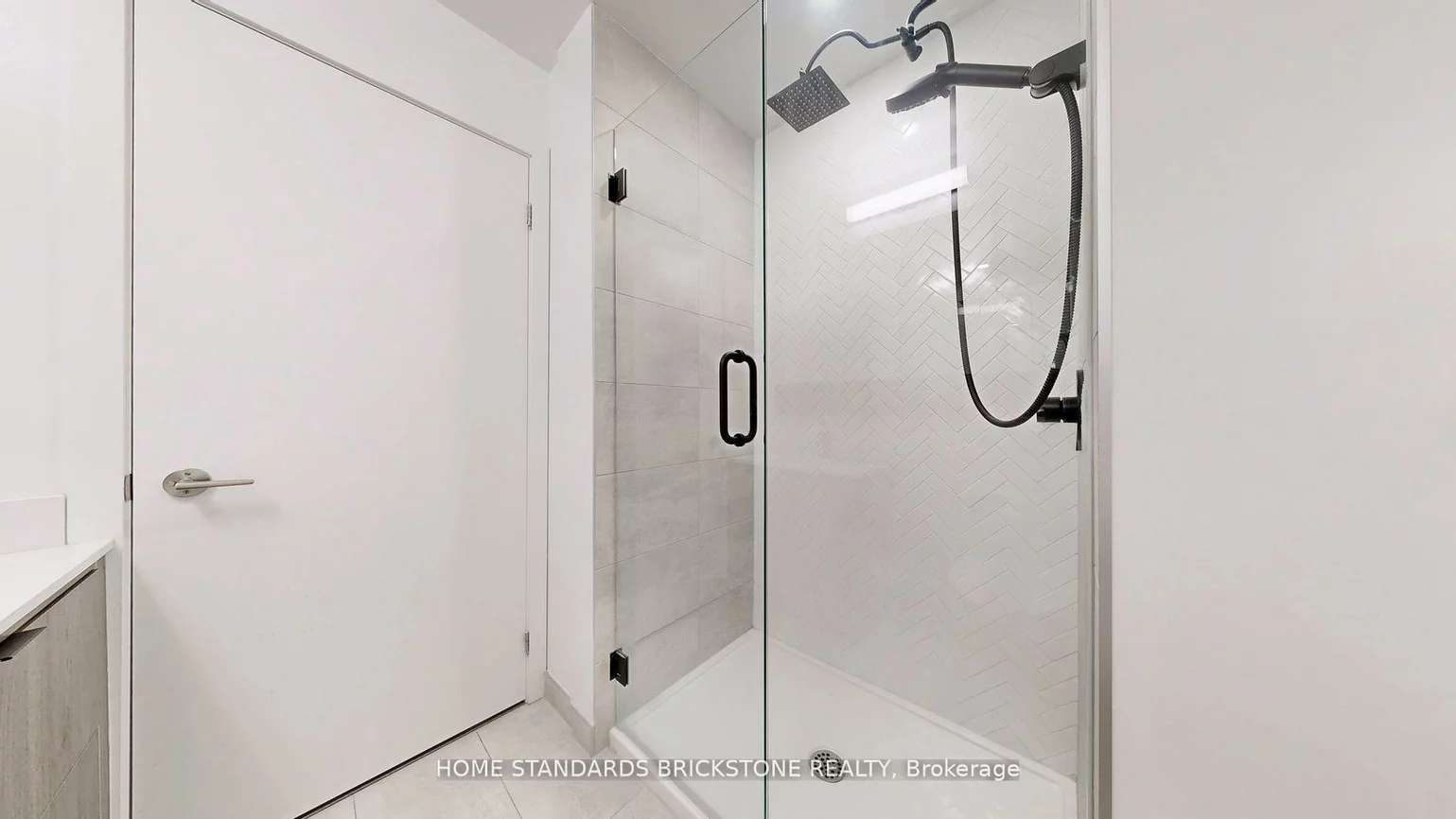 8888, Yonge, South Richvale, Richmond Hill