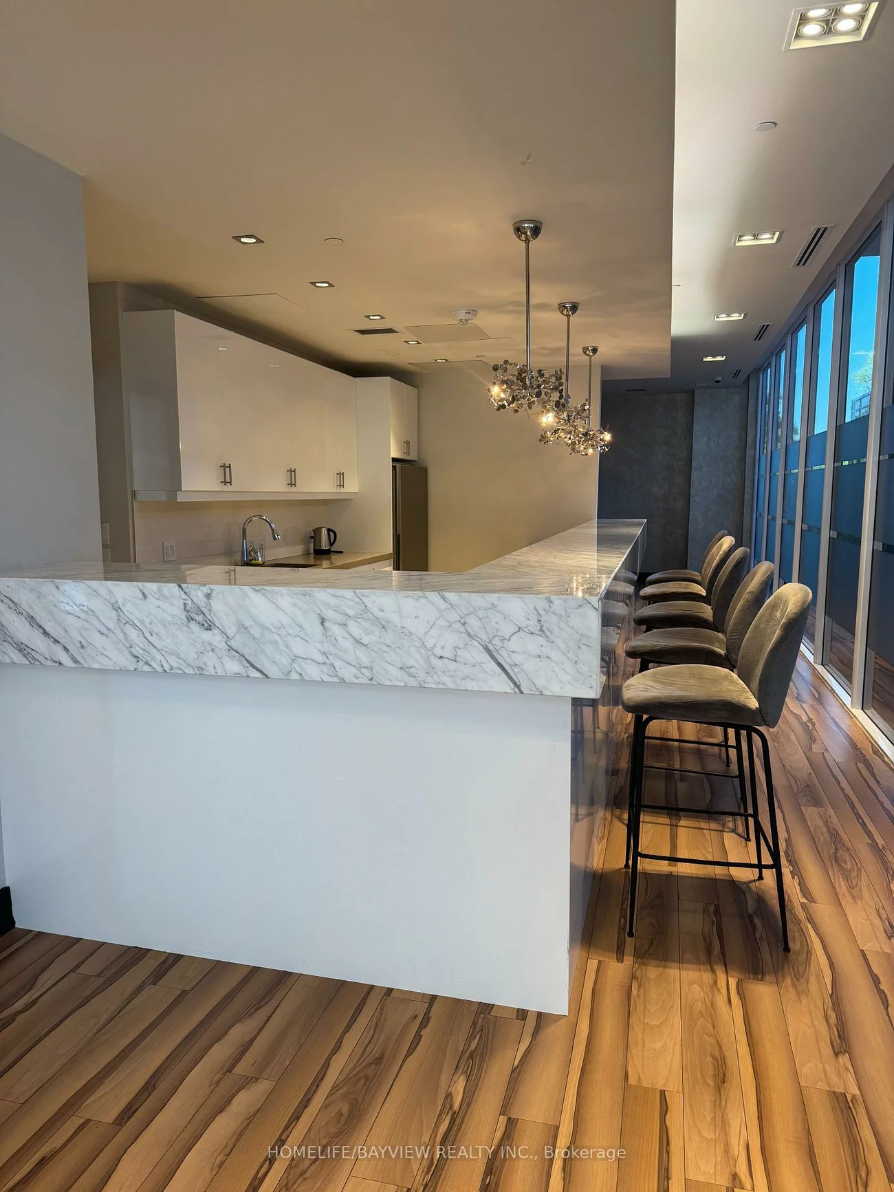 9618, Yonge, North Richvale, Richmond Hill
