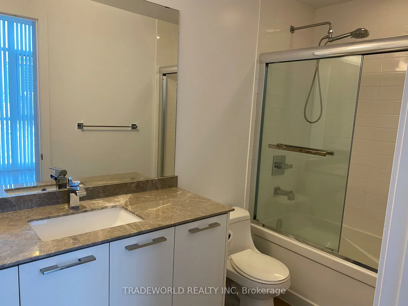 9471, Yonge, Observatory, Richmond Hill