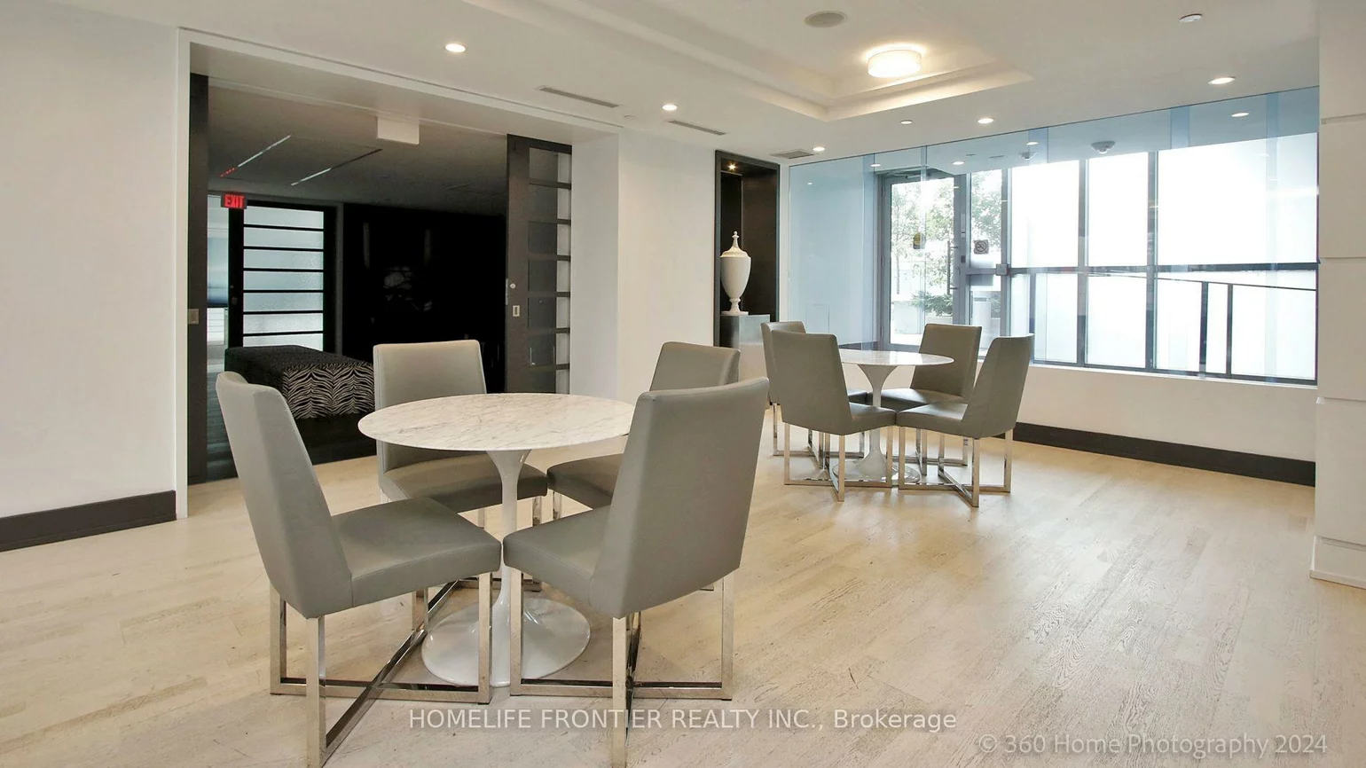 9471, Yonge, Observatory, Richmond Hill