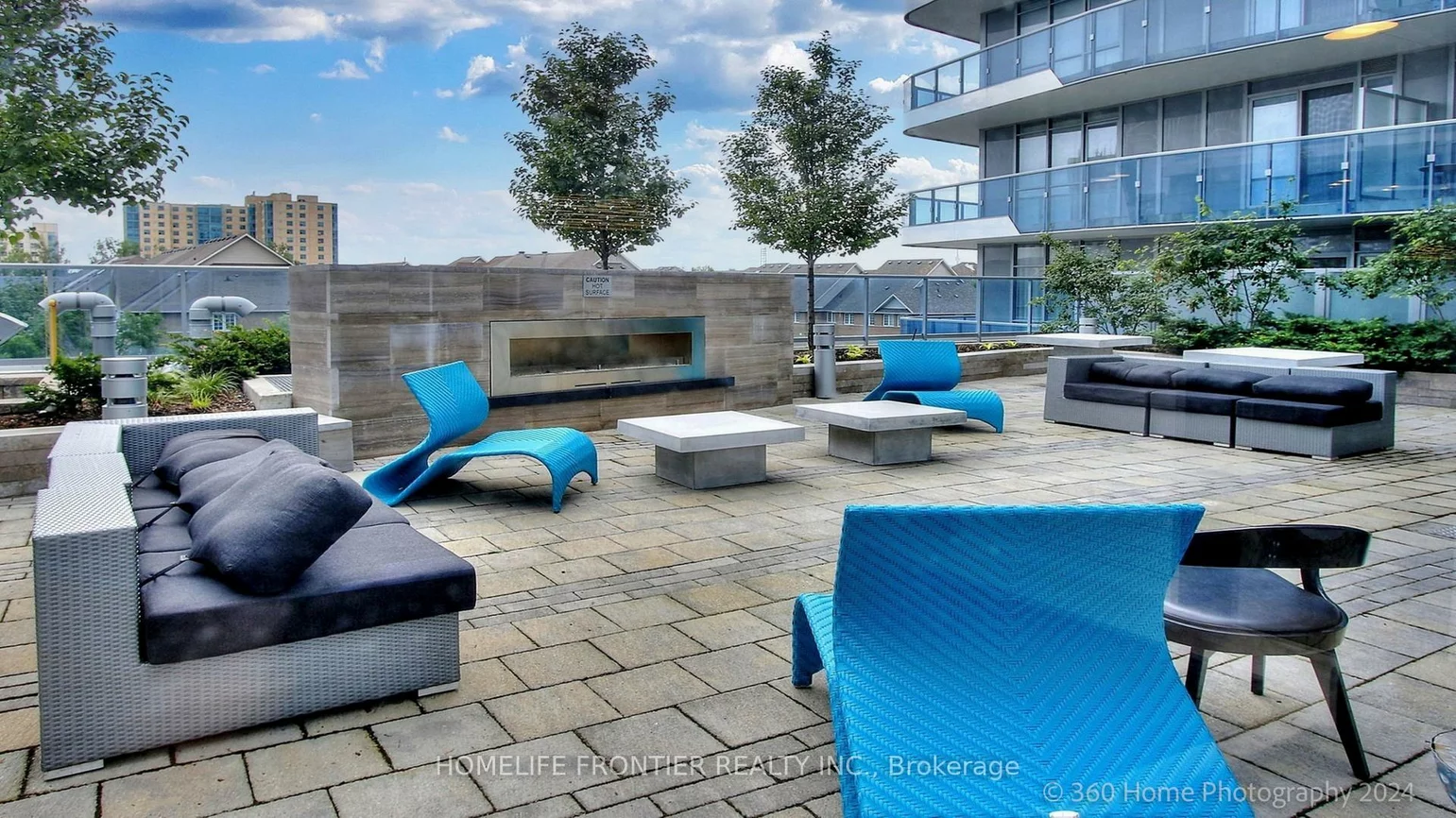 9471, Yonge, Observatory, Richmond Hill