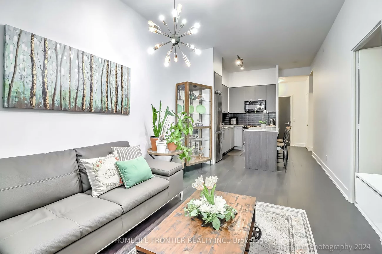 9471, Yonge, Observatory, Richmond Hill