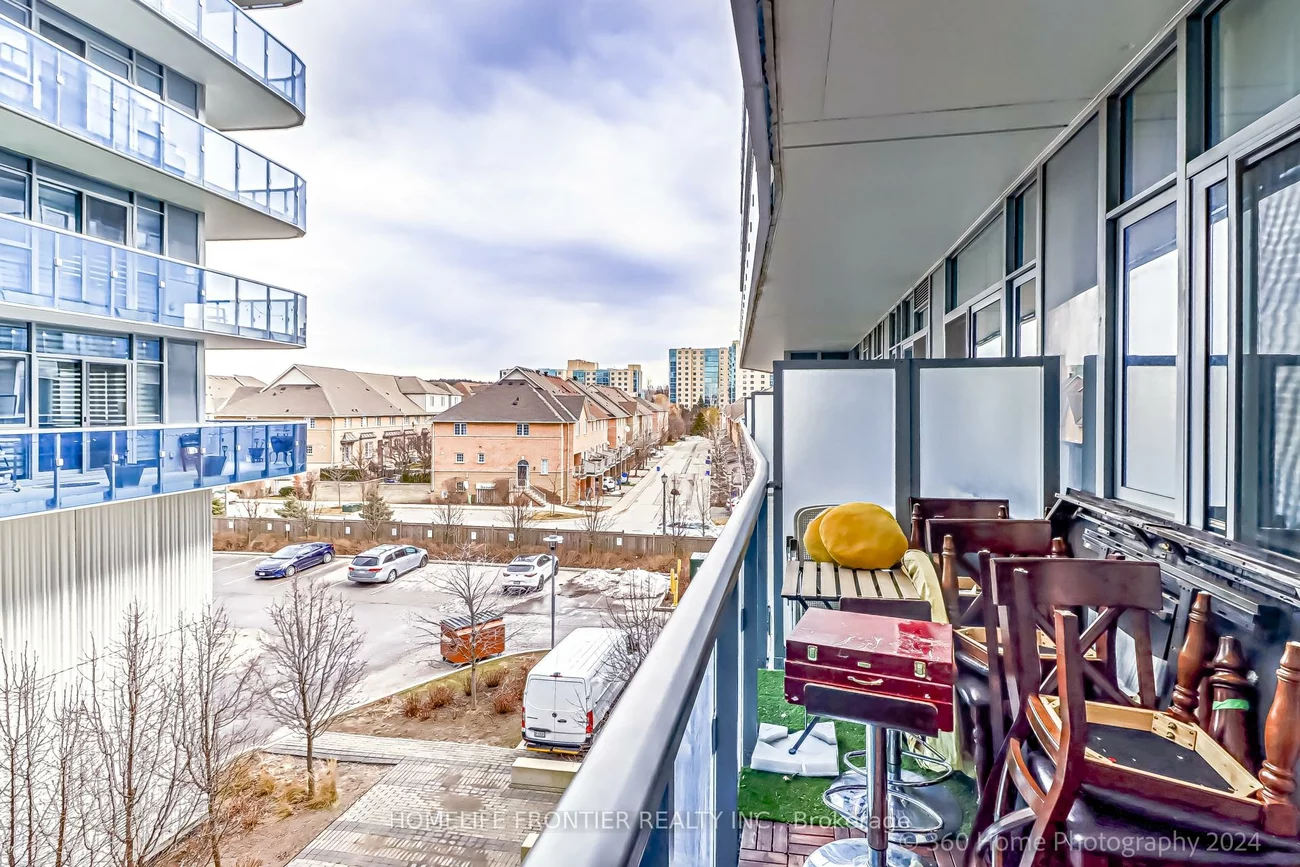 9471, Yonge, Observatory, Richmond Hill