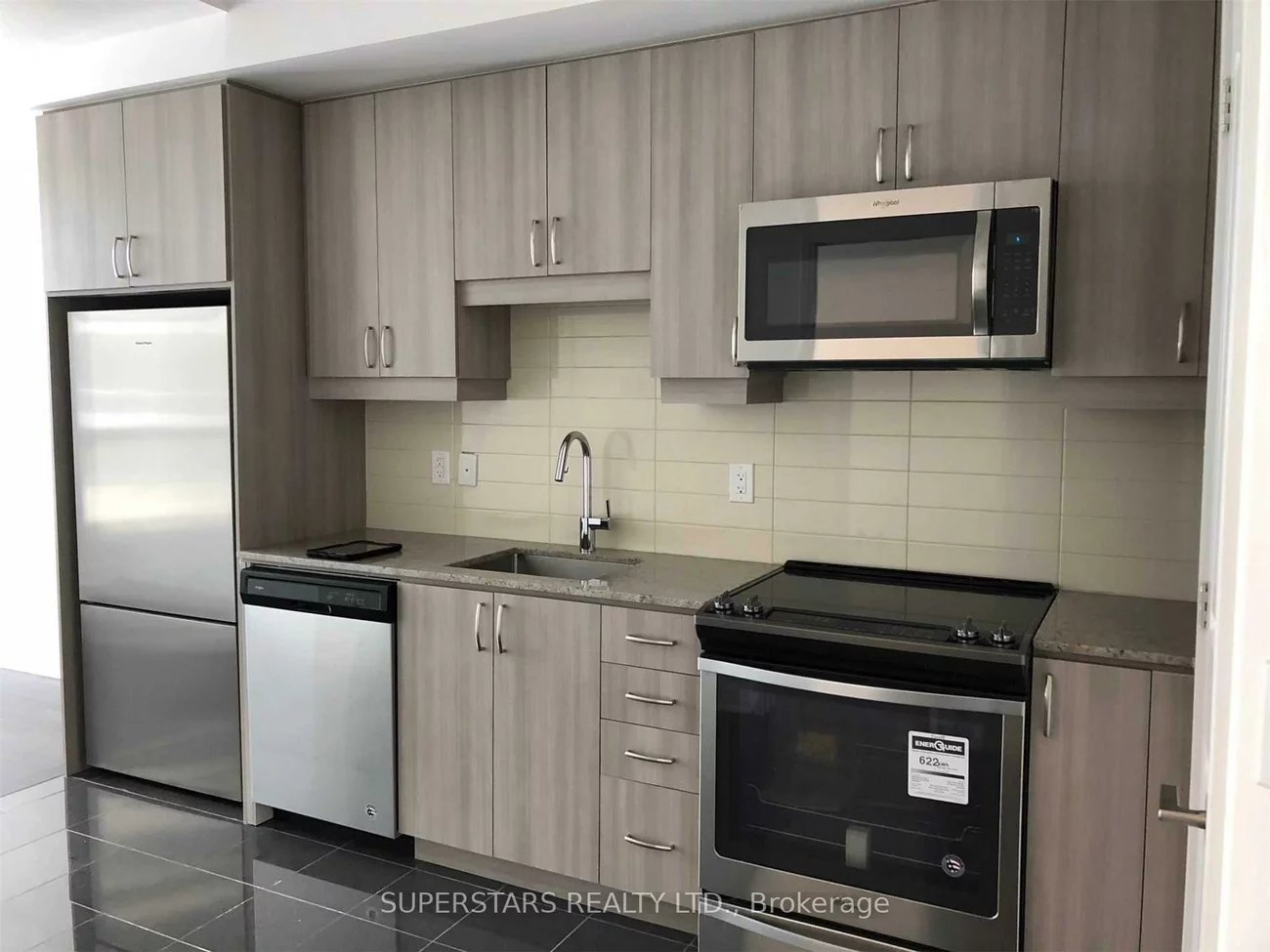 9199, Yonge, Langstaff, Richmond Hill