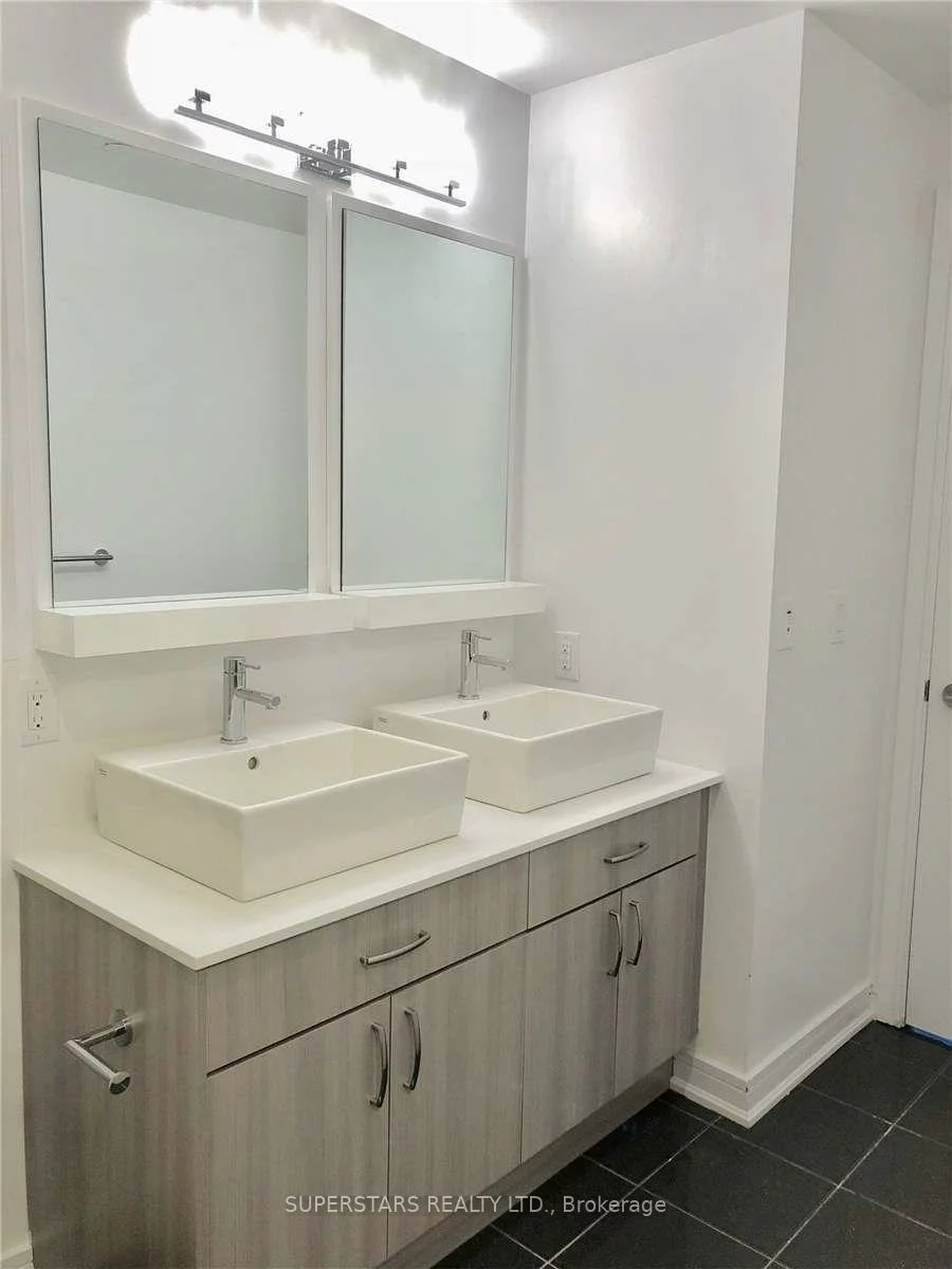 9199, Yonge, Langstaff, Richmond Hill