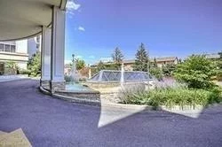 11121, Yonge, Devonsleigh, Richmond Hill