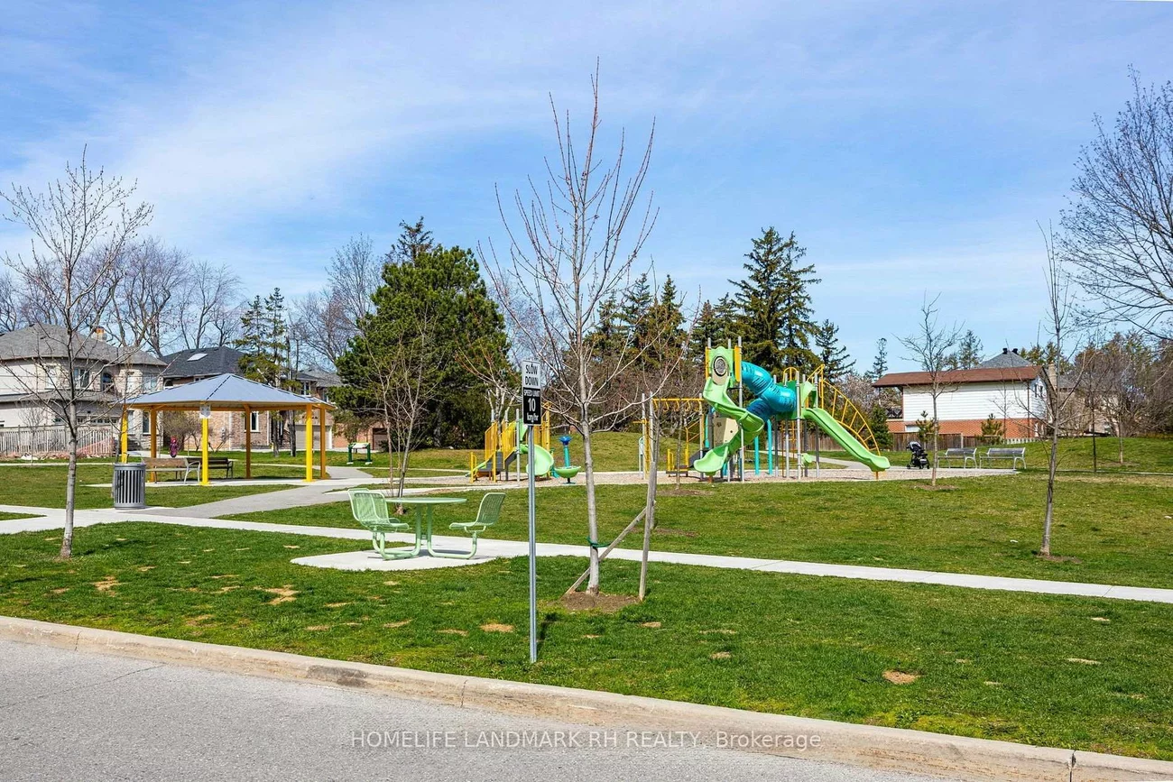 370, Highway 7, Doncrest, Richmond Hill