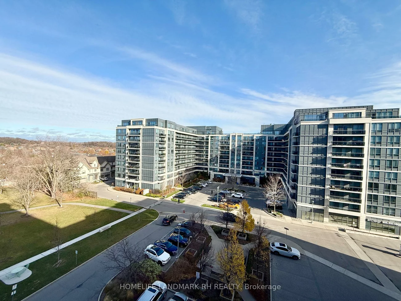 370, Highway 7, Doncrest, Richmond Hill