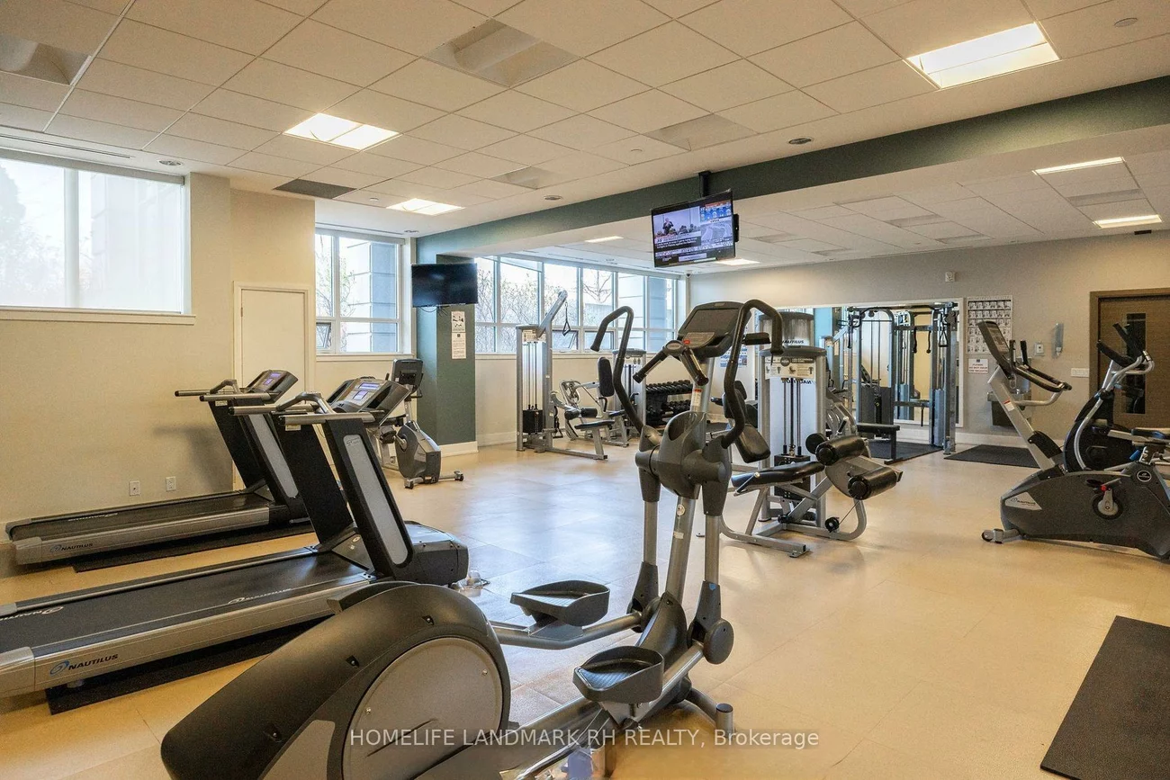 370, Highway 7, Doncrest, Richmond Hill