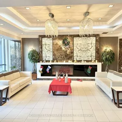 370, Highway 7, Doncrest, Richmond Hill