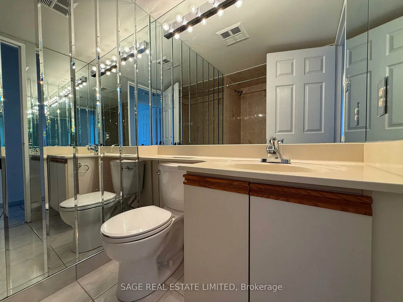 30, Harding, North Richvale, Richmond Hill