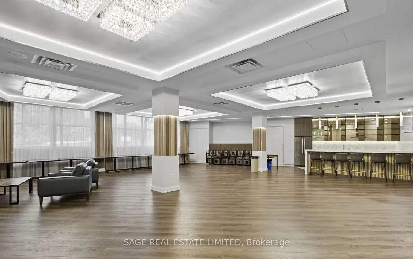 30, Harding, North Richvale, Richmond Hill