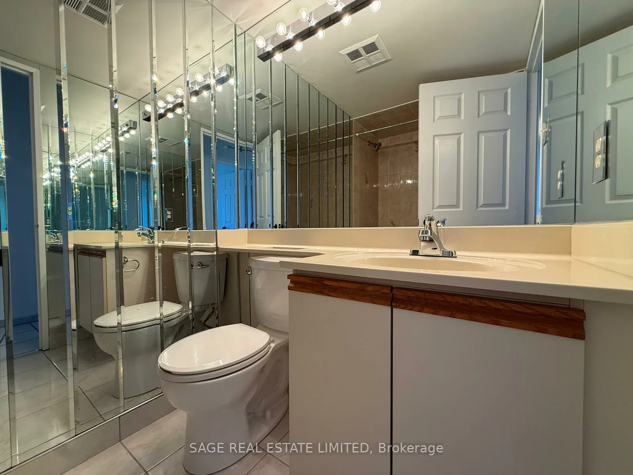 30, Harding, North Richvale, Richmond Hill