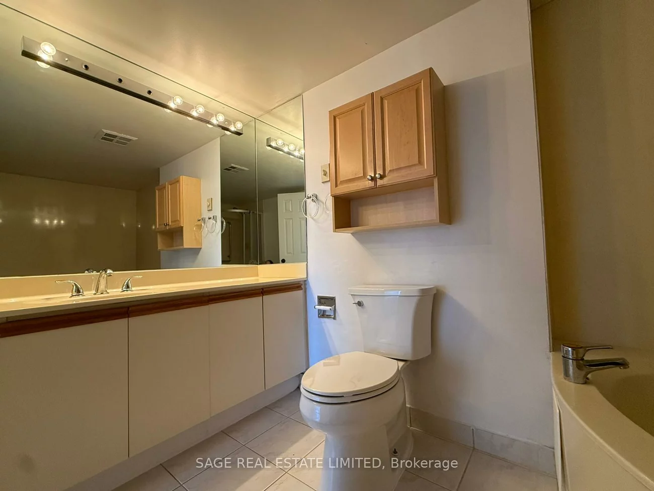 30, Harding, North Richvale, Richmond Hill