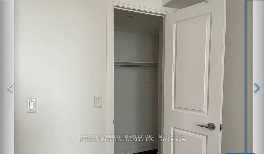 372, Highway 7, Doncrest, Richmond Hill