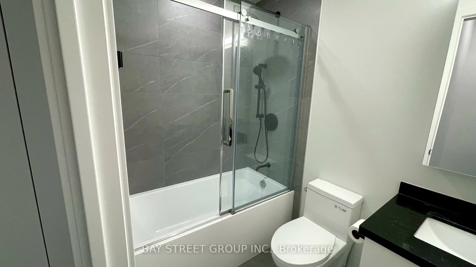 8868, Yonge, South Richvale, Richmond Hill