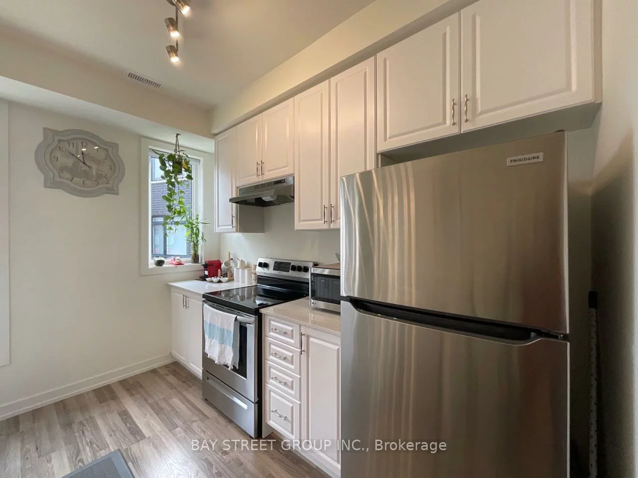 370 G, Red Maple, Langstaff, Richmond Hill