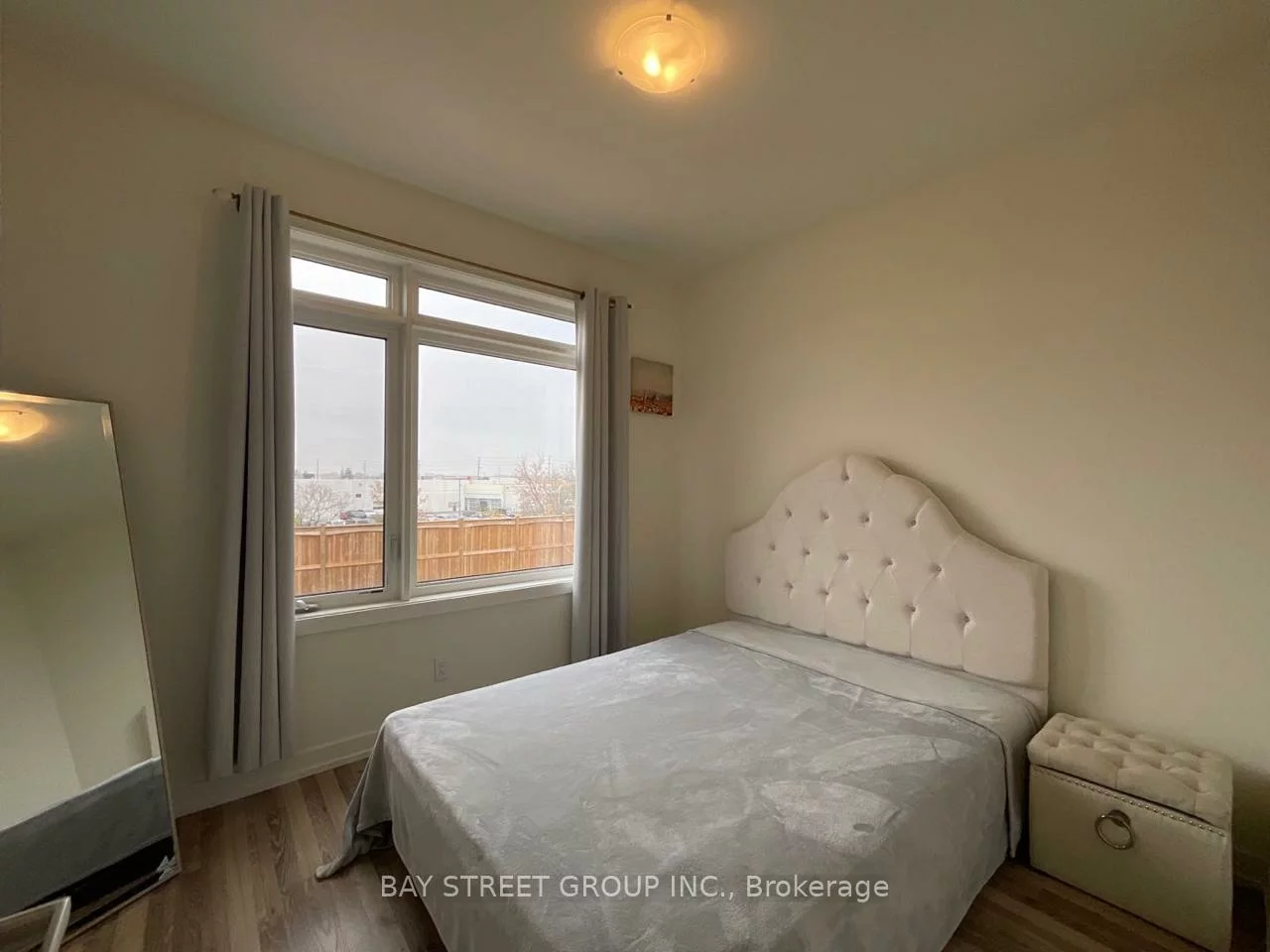 370 G, Red Maple, Langstaff, Richmond Hill