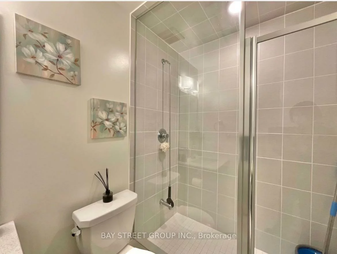 370 G, Red Maple, Langstaff, Richmond Hill