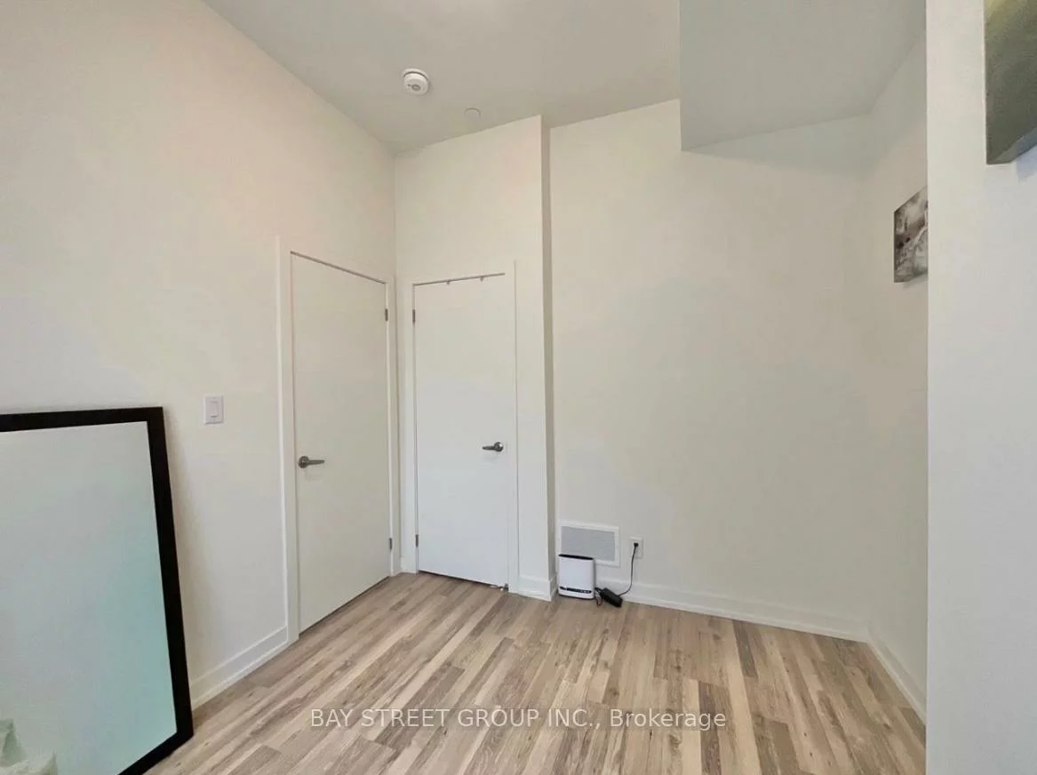 370 G, Red Maple, Langstaff, Richmond Hill