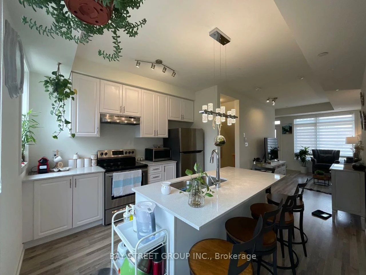 370 G, Red Maple, Langstaff, Richmond Hill