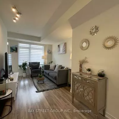 370 G, Red Maple, Langstaff, Richmond Hill