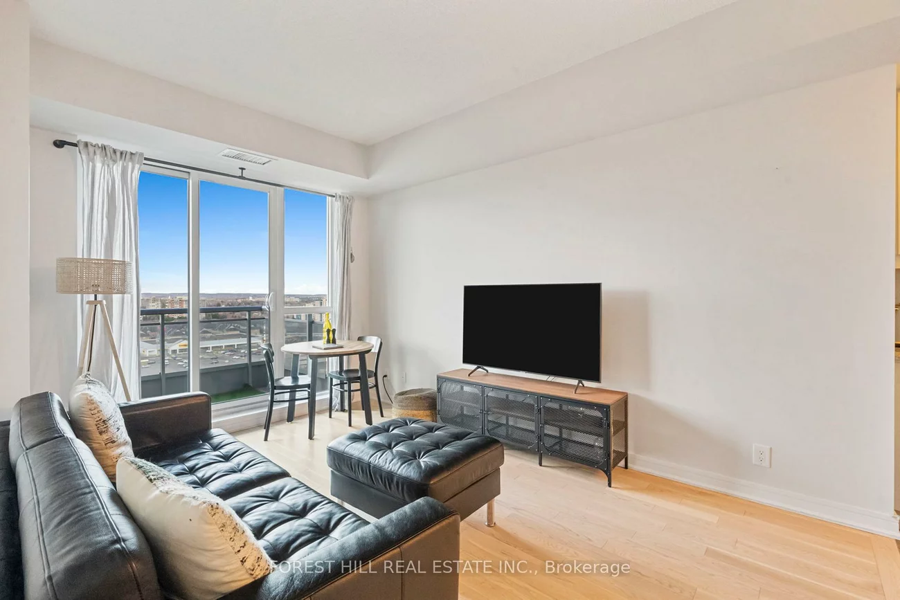 9201, Yonge, Langstaff, Richmond Hill