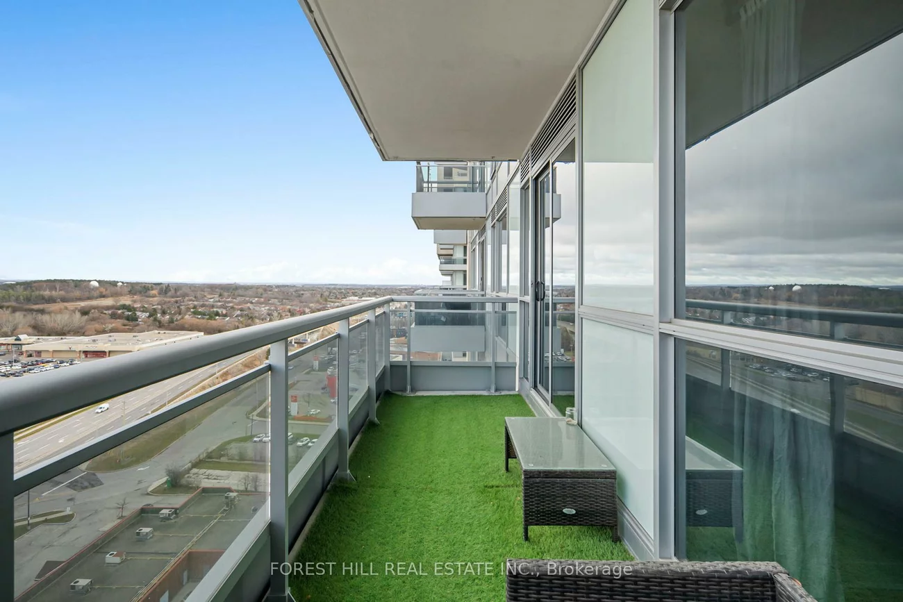 9201, Yonge, Langstaff, Richmond Hill