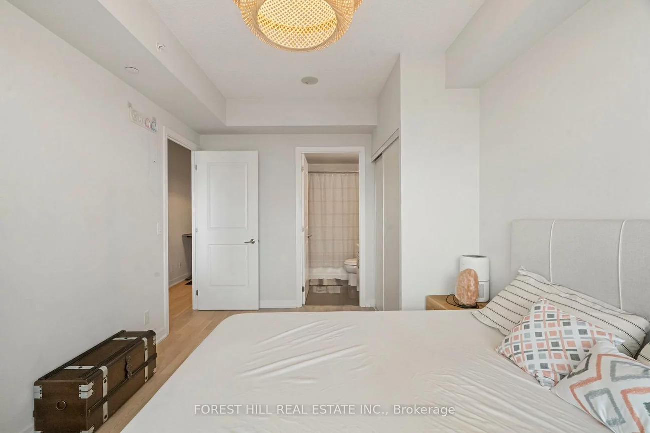 9201, Yonge, Langstaff, Richmond Hill