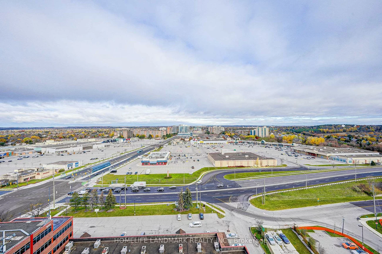 9205, Yonge, Langstaff, Richmond Hill