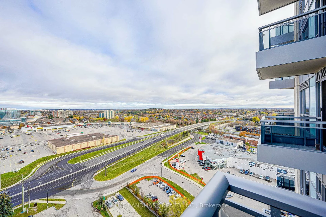 9205, Yonge, Langstaff, Richmond Hill