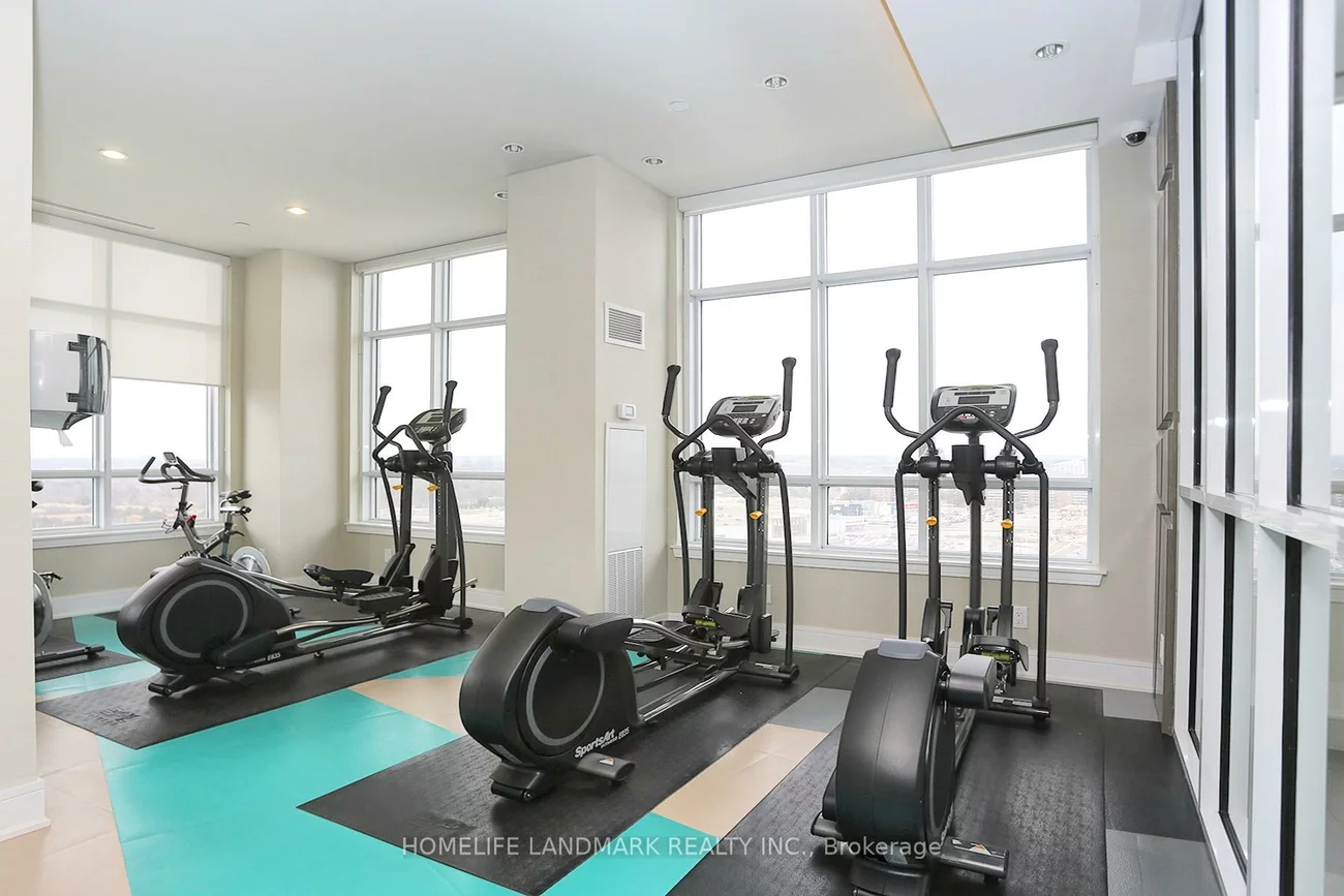 9205, Yonge, Langstaff, Richmond Hill