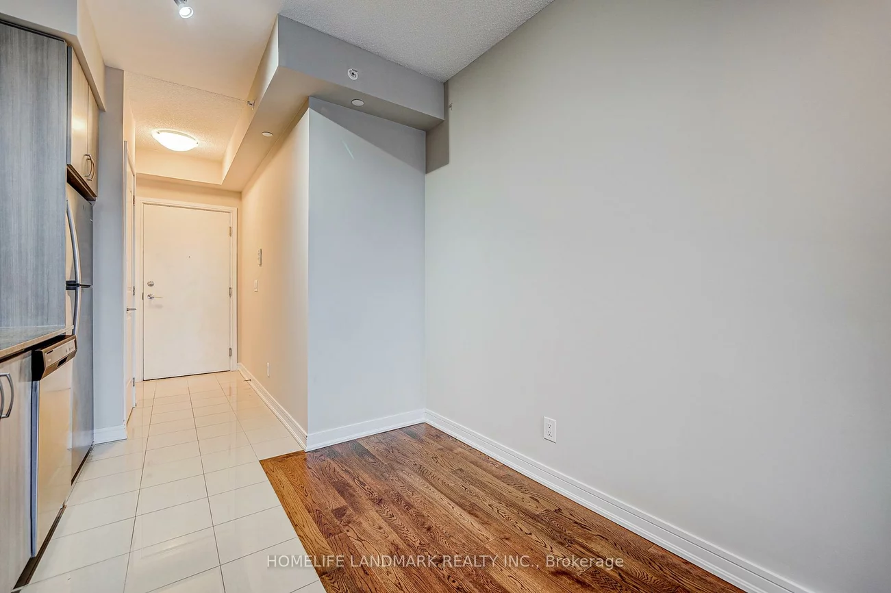 9205, Yonge, Langstaff, Richmond Hill