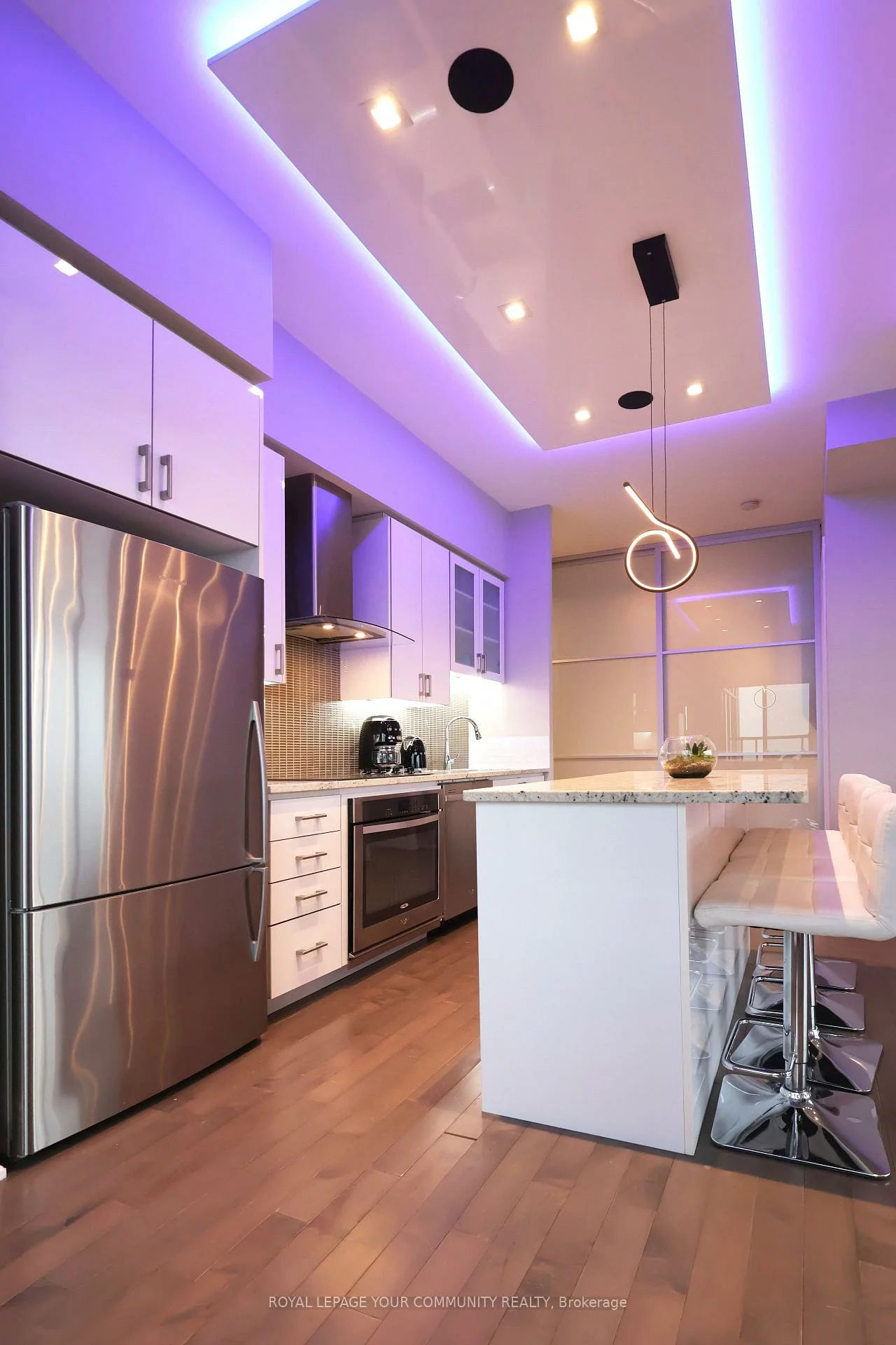 9090, Yonge, South Richvale, Richmond Hill