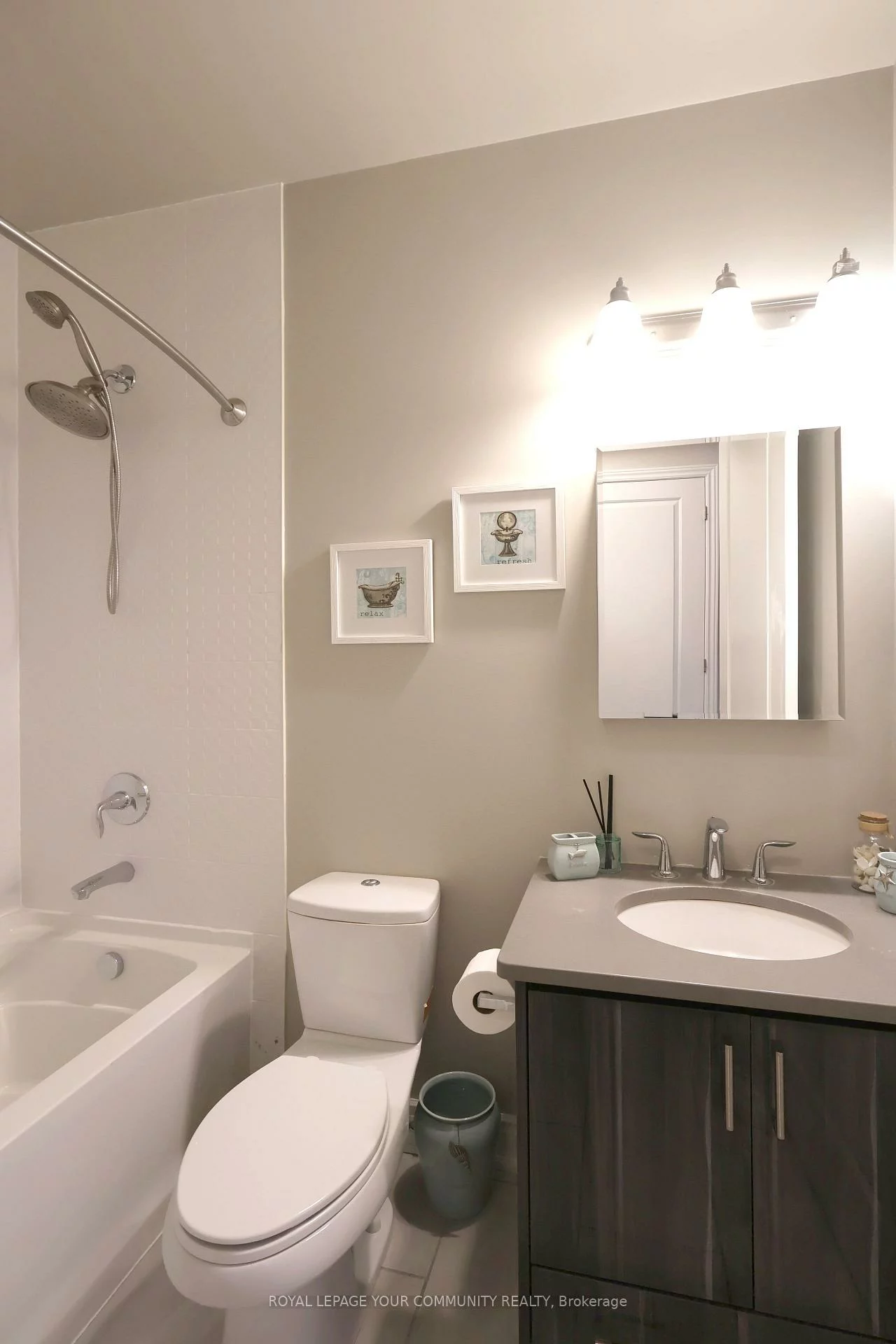 9090, Yonge, South Richvale, Richmond Hill